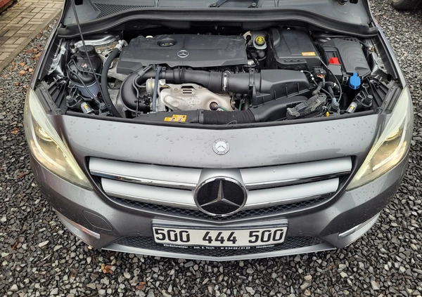 Mercedes-Benz Klasa B cena 47000 przebieg: 131000, rok produkcji 2013 z Łowicz małe 781